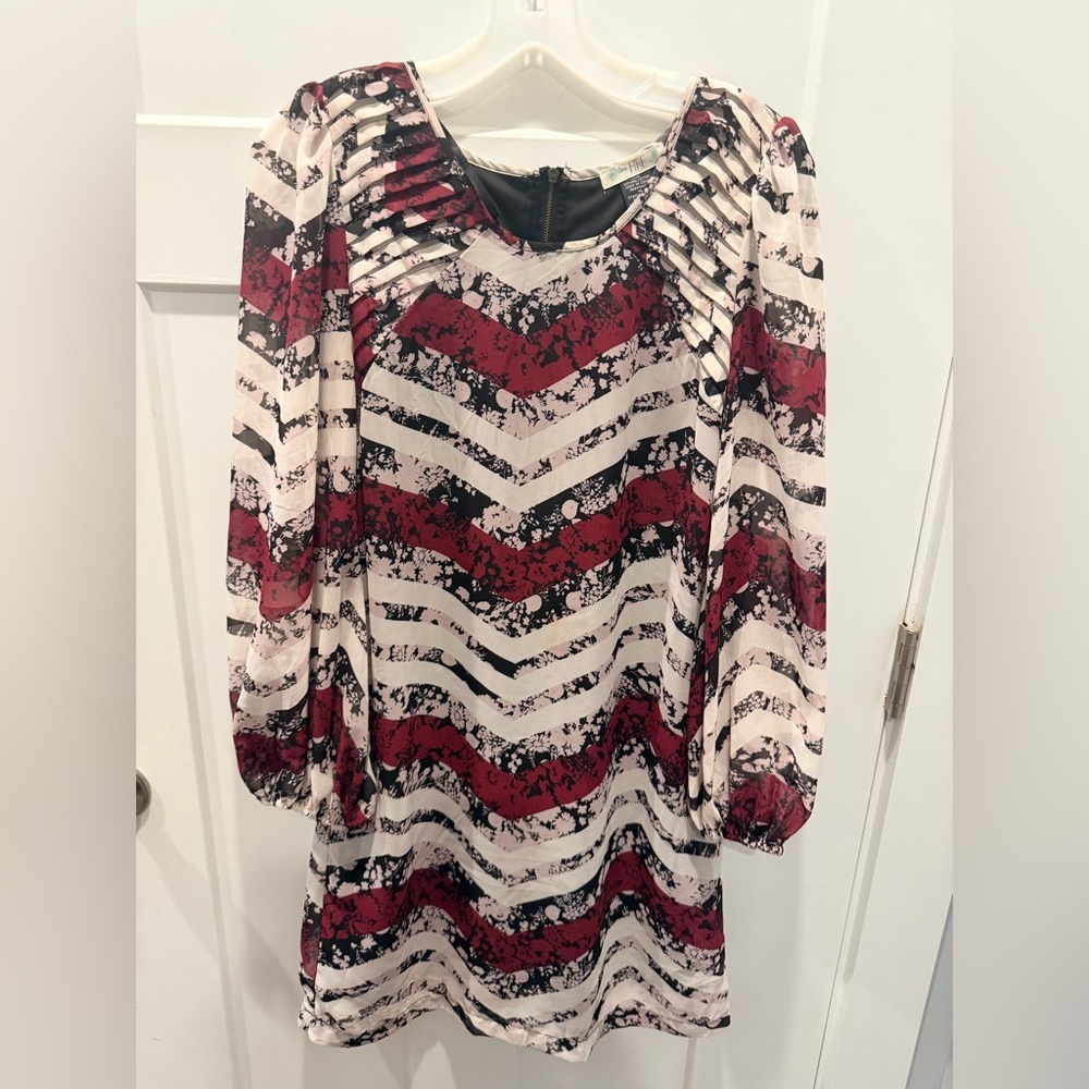 Love Fire Dress Medium Chevron Print Pleated Shoulder Long Sleeve Sheer Overlay